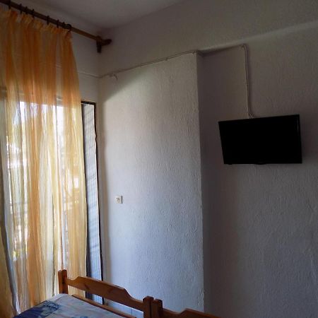 Dialekti Studios Τορώνη Εξωτερικό φωτογραφία